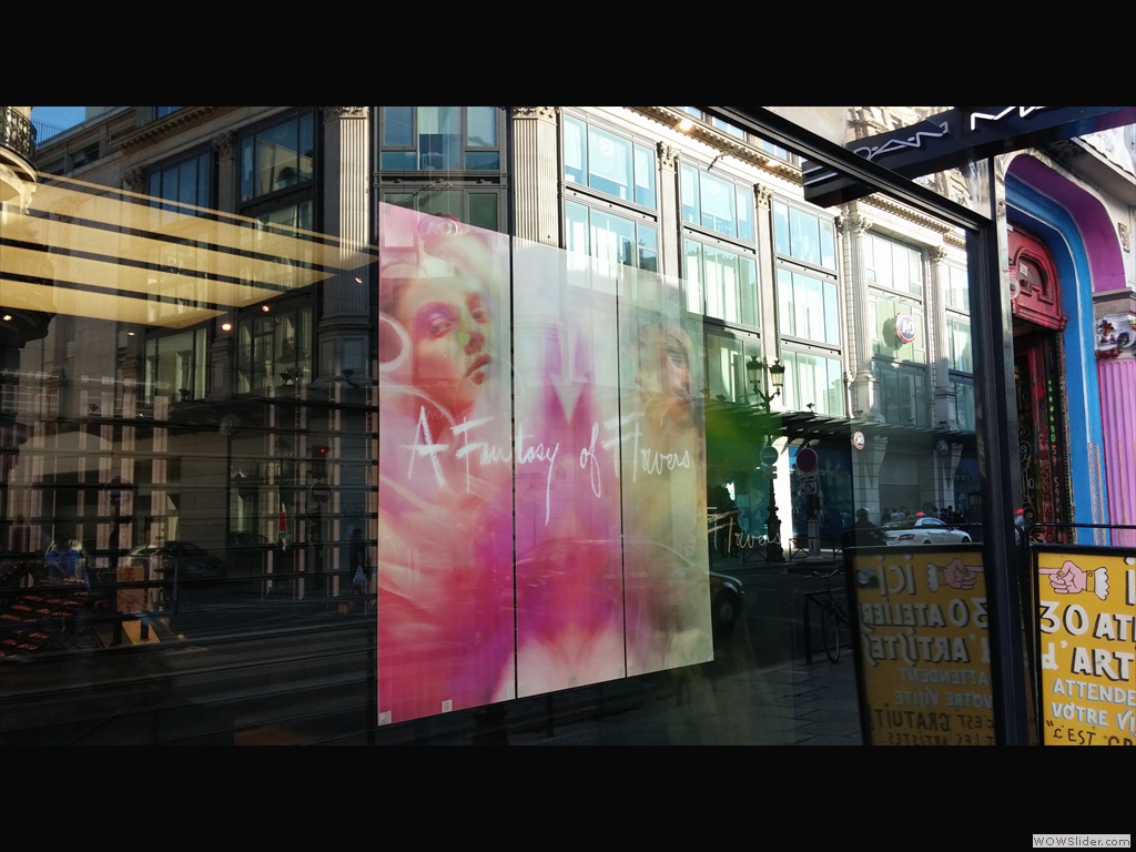 Estee Lauder MAC (Paris rue de Rivoli)